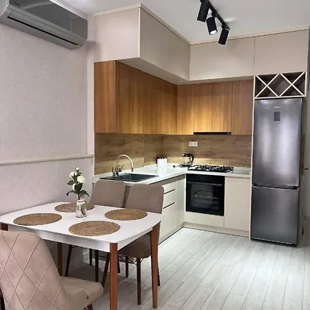 Batumi Cozy Apartment מראה חיצוני תמונה