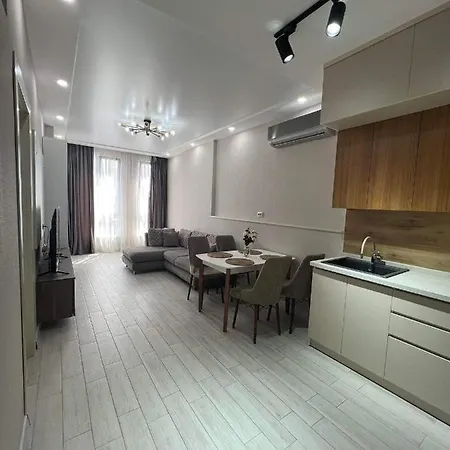 Batumi Cozy Apartment מראה חיצוני תמונה